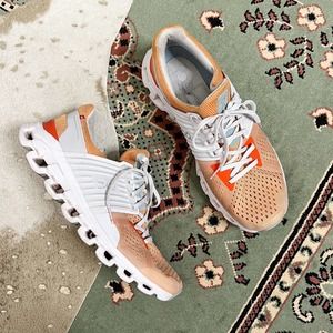 ⭐️SALE On Cloud | Orange Cloudswift Sneakers White Grey Workout Running Sneakers